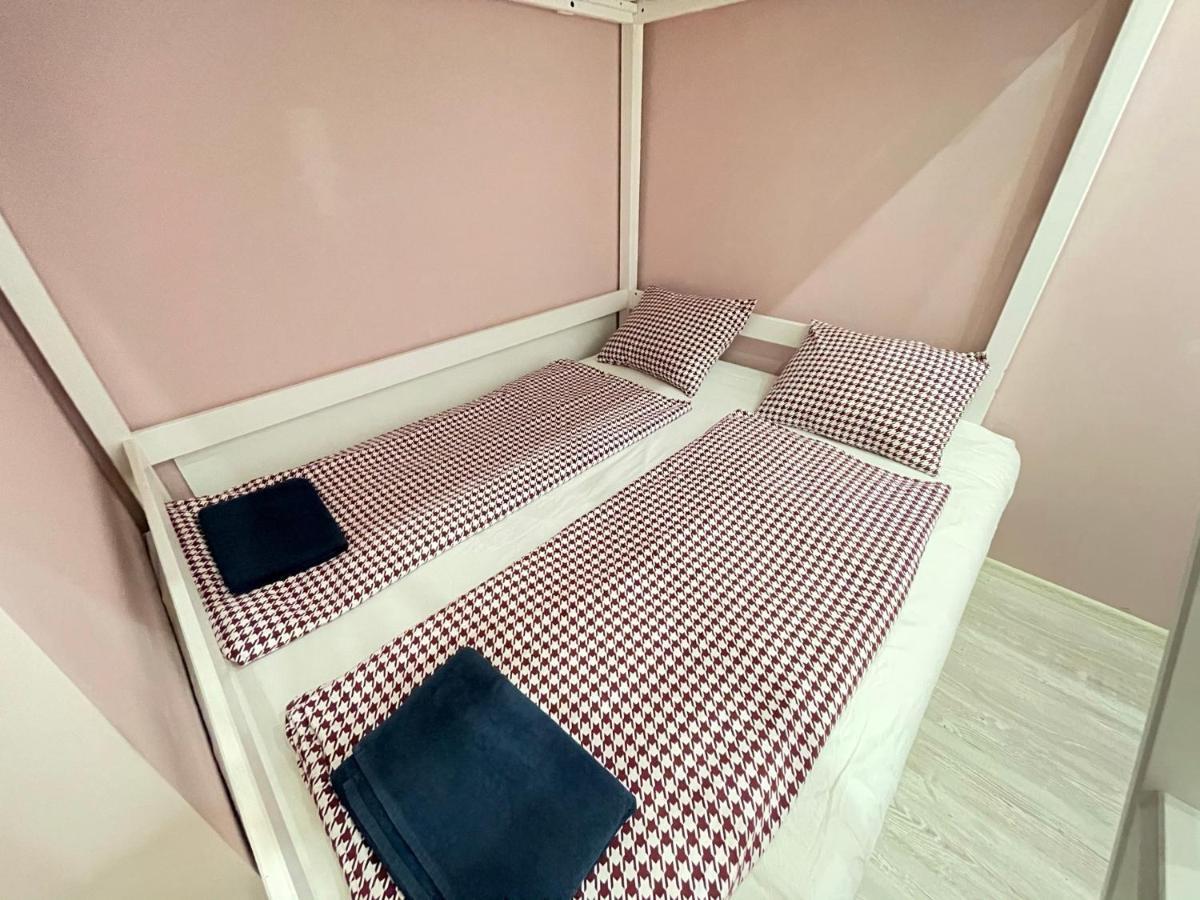 Deluxe Sapphire Residency - 4 BEDROOMS Budapest Eksteriør billede